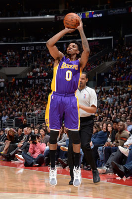 快船本场失分92创赛季新低，在此之前场均失分达118.8（快船本场仅失92分创赛季新低，此前场均失分118.8）