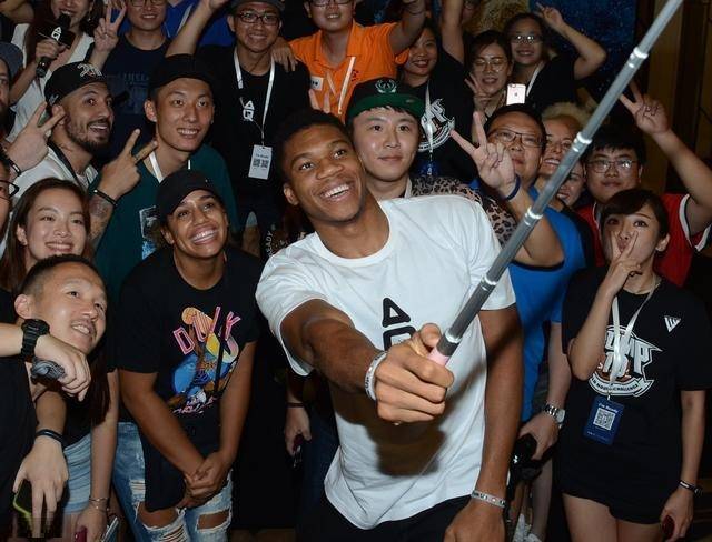 官方：柏太阳神外援后卫迭戈合同到期离队（官宣：柏太阳神外援后卫迭戈合同期满离队）