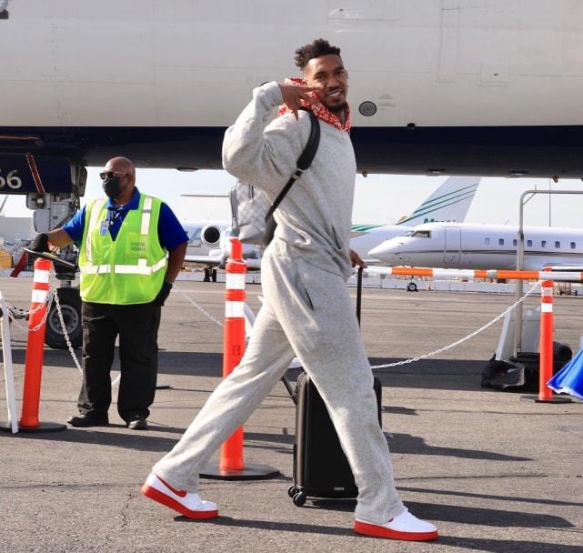 范晓冬：贺一然玷污了亚泰17号，亚泰老领导曾说降级哪也别去（范晓冬称贺一然不配亚泰17号：老领导曾说降级哪也别去）