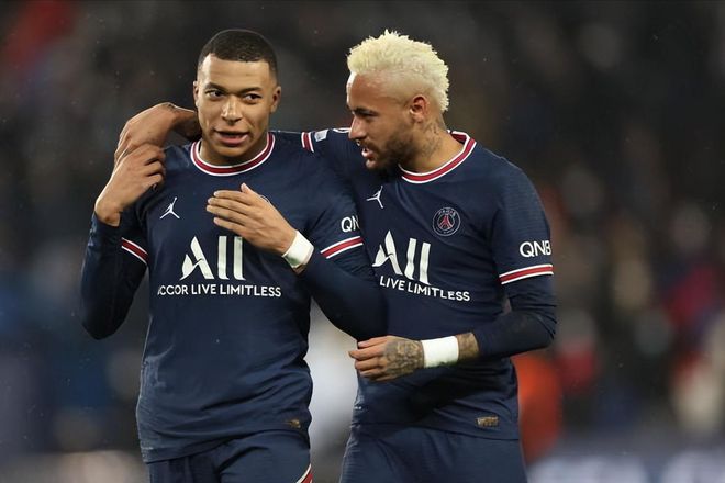 NBA季后赛精彩比赛瞬间（NBA季后赛高光瞬间集锦）