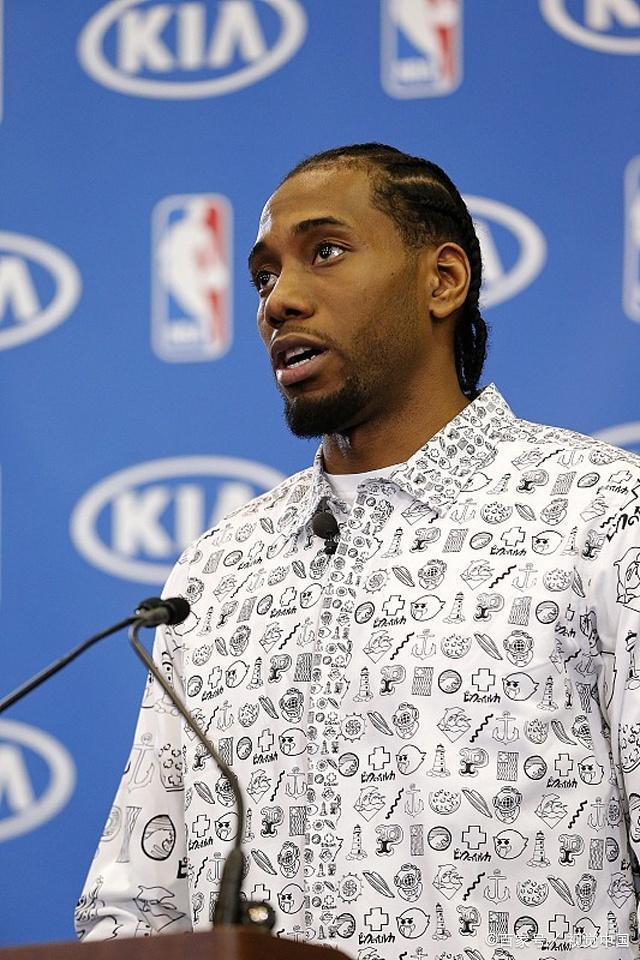 巴萨被塞尔塔扳平后，亚马尔问队友：我们在中场干什么？（巴萨遭塞尔塔扳平，亚马尔质问：中场在干嘛？）