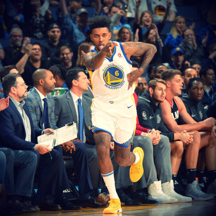 球棒收起来！Kanavi：大家打得很好，没有整顿纪律的必要（别敲打了！Kanavi：队伍表现出色，无需再整顿纪律）